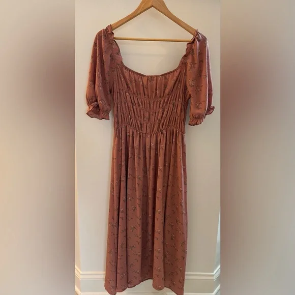 Molly Green Lavender Floral Milkmaid Dress - Picture 3 of 3